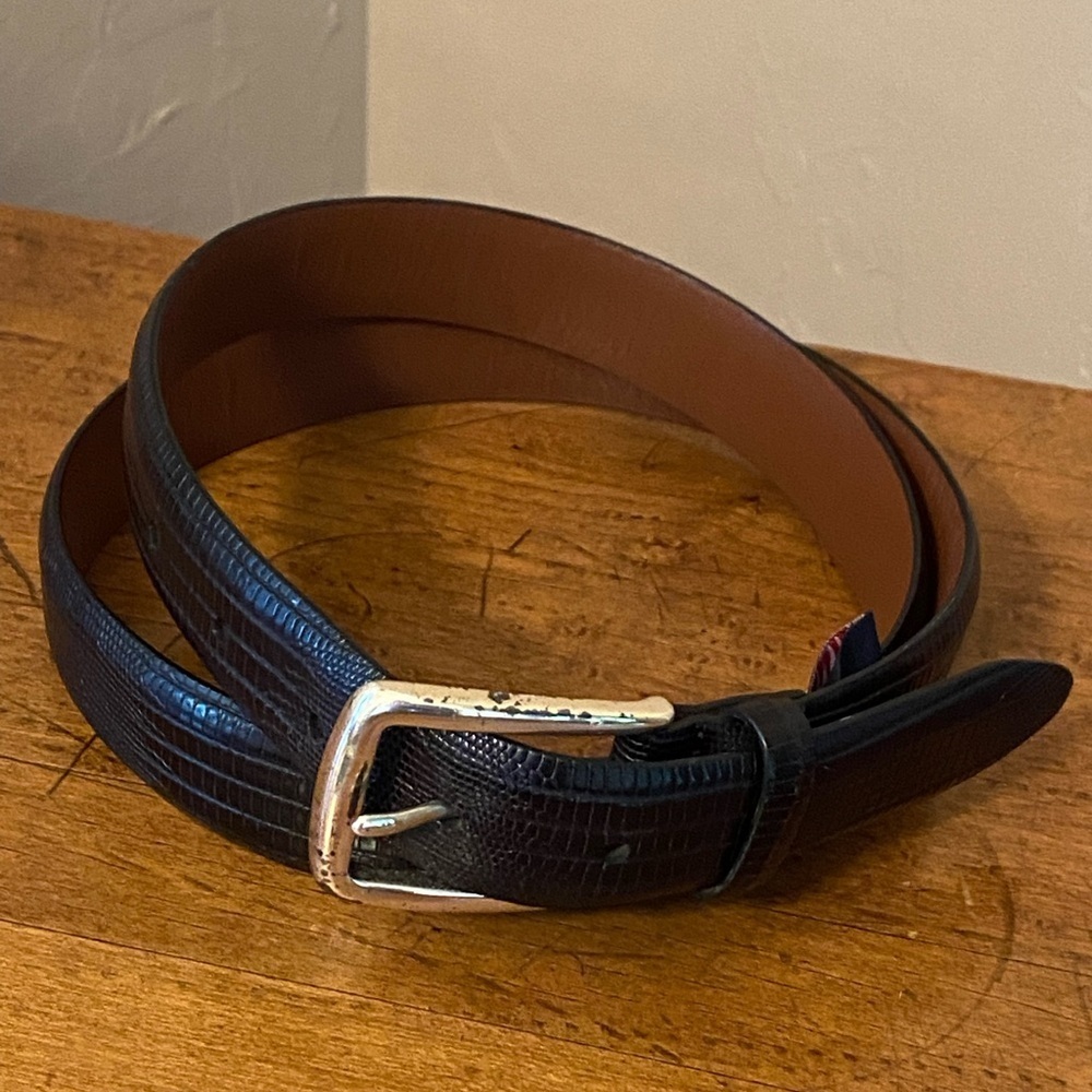 Roundtree & Yorke Mens Italian Calfskin Leather Black Belt Sz 38